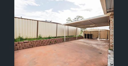 26 Hydrangea Place, Macquarie Fields, NSW 2564 - Photo 2