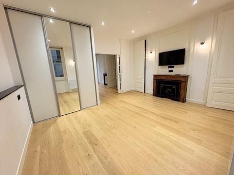Appartement Lyon - 2 pièce(s) - 67.01 m2 - Photo 1
