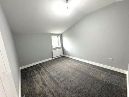 3 bedroom penthouse to rent - Photo 3