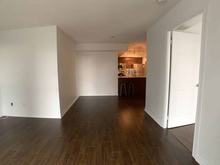 COLLEGE PARK PHASE II: Bay & College (761 Bay St) AD#102112 - Photo 3