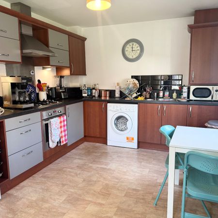 2 bedroom apartment to rent - Photo 3