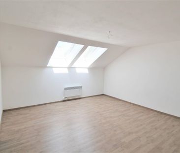 Großzügig angelegte Singlewohnung im Dachgeschoss - Foto 2