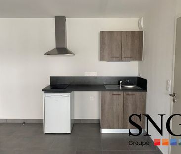 T2 AVEC BALCON, JARDIN ET PARKING - Photo 2