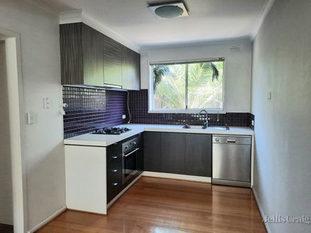 2/81 Flinders Street, Thornbury - Photo 4