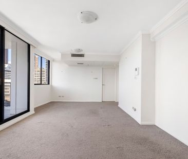 One Bedroom Apartment Flooded with Natural Light - Photo 2
