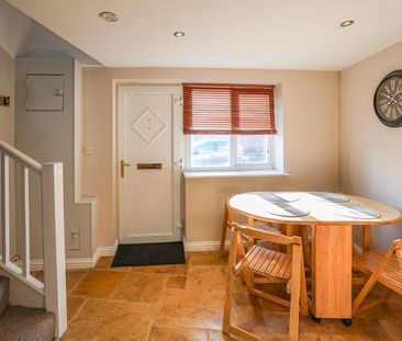 2 bedroom house to rent - Photo 2