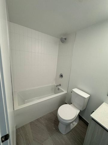 For Lease - 801 The Queensway N/A Unit# 616, Toronto, Ontario - Photo 4