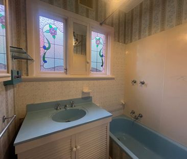 24 Mulgrave Street, Glen Waverley, VIC 3150 - Photo 2