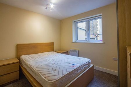 1 bedroom flat to rent - Photo 4