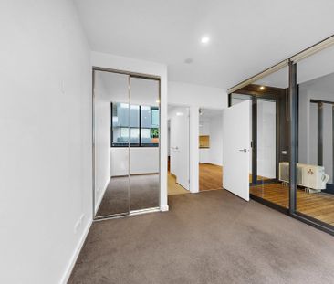 1-Bedroom Apartment in Prime Essendon North Location - Photo 5