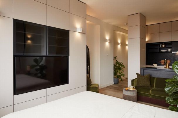 Studio to rent - Photo 1