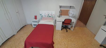 Via Paolo Toscanelli, Florence, Tuscany 50129 - Photo 4