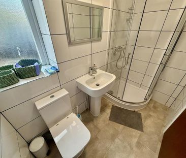 House share to rent - Photo 6