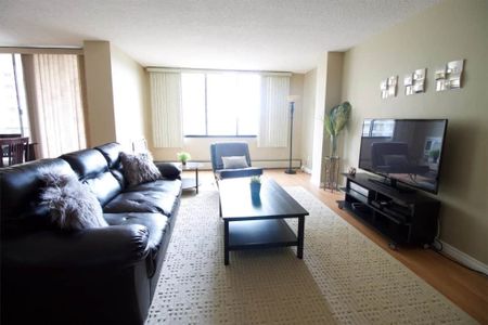 Edmonton Furnished Condo Rental in Downtown - Bright, Furnished Downtown Suite With Stunning Fitness and Social Center! - Photo 2