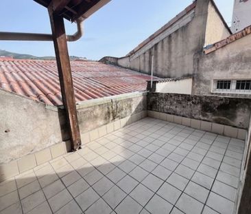 Maison de ville de quatre pièces à louer à TAIN L'HERMITAGE - Photo 2