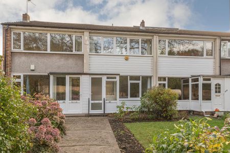 3 bedroom terraced house to rent - Photo 3