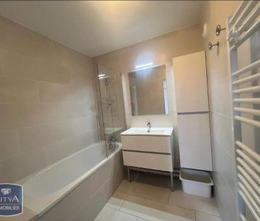 Location Appartement 4 pièces 100m² MARSEILLE 12ème - Photo 6