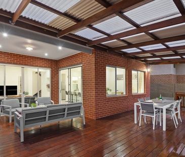 6 Phoenix Court, Doncaster East - Photo 5