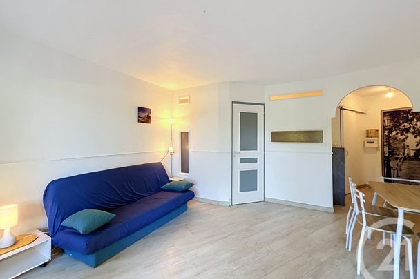Mandelieu-la-Napoule - Appartement à louer - 2 pièces - 44 m² - 960 € - Photo 1