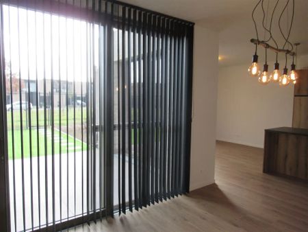 Gebouw (residentieel) - Photo 2