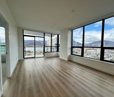 LAKEVIEW: 2 Bdrm at Bertram - Photo 1