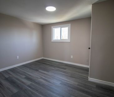 Convenient 2-Bedroom Upper Unit in Heart of Welland - Photo 3