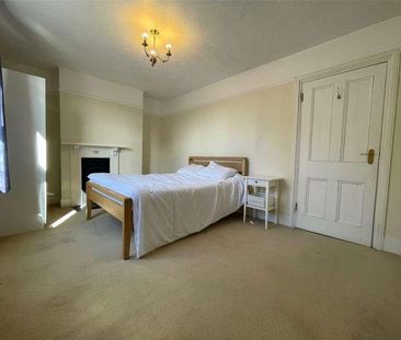 Northernhay Street, Exeter, EX4 - Photo 1