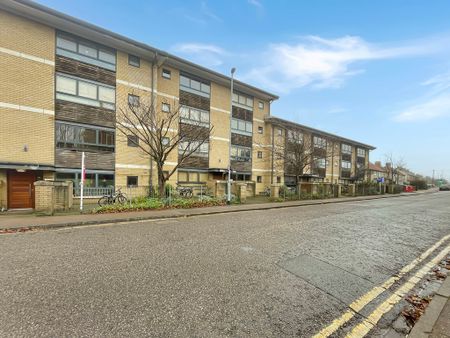 Ruth Bagnall Court, Cambridge - Photo 3