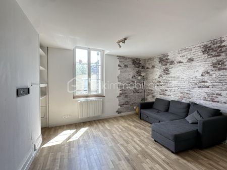 Appartement de 60 m² à Chatellerault - Photo 2