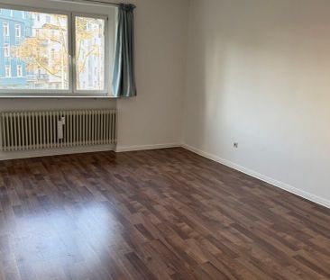 Großzügig geschnittene, helle Stadtwohnung im beliebten Bockenheim - Photo 4