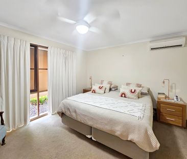 Magnificent Family Home In Central Location - Photo 4