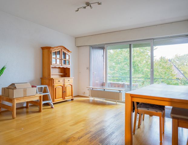 KR-Nahe Stadtwald! Lichtdurchflutete 2 Zimmer Wohnung mit Balkon und frisch saniertem Badezimmer! - Foto 1