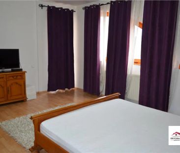 Vila de Inchiriat in Zona Livezeni - Photo 4