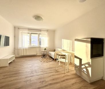 2 pokoje w Kamienicy Po Remoncie, Muranów, Metro 38 m² - Фото 1