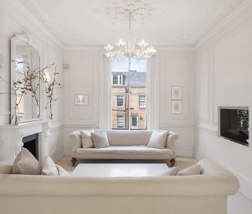 3 bedroom flat in Kensington - Photo 4