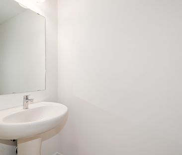 For Lease - 15 Shipley Avenue, Collingwood, Ontario - Photo 1