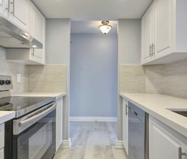 For Lease - 1001 Cedarglen Gate Unit# 420, Mississauga, Ontario - Photo 2