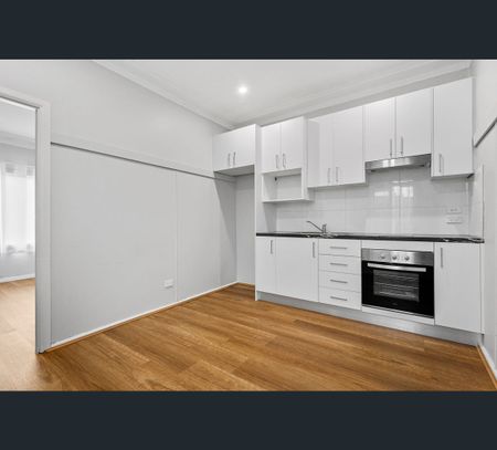 2/2 Blaxland Avenue, Warrawong, NSW 2502 - Photo 5