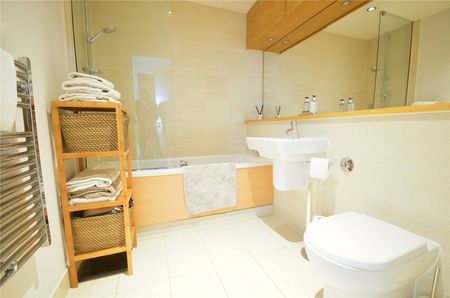 St Georges Island, 2 Kelso Place, Manchester City Centre, Greater Manchester, M15 4GR - Photo 4