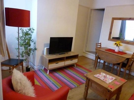 3 bedroom house share to rent - Photo 1