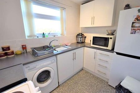 Argosy Avenue, Blackpool, FY3 - Photo 4