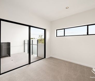 New Luxury apartment in State High Catchment - Photo 3