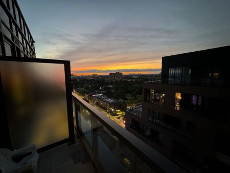 Toronto Furnished Penthouse for Rent - Luxurious 2 Bedroom, 2 Bath with City Views and Private Garage - Photo 4