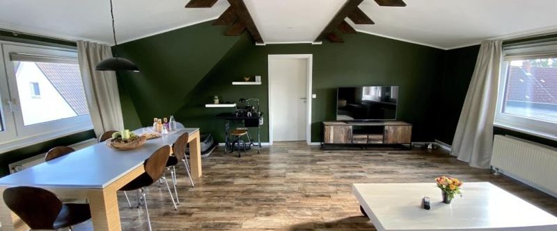 Sofort frei - Moderne Dachgeschosswohnung mit Balkon in BS - Veltenhof - Foto 1