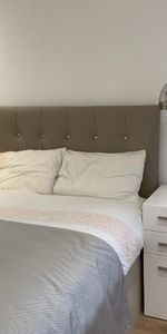 1 Bed Flat, Marble Arch Apartments, W1H - Photo 3