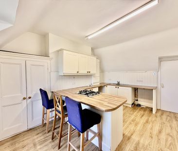 2 bedroom apartment to rent - Photo 4