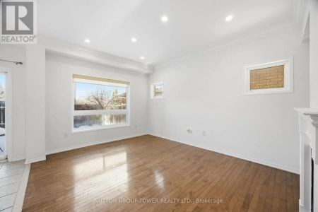 11 WELBOURNE COURT - Photo 2