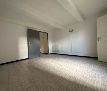 Location Appartement 2 pièces 34 m2 à Lodève - Photo 2