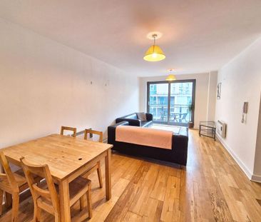 2 bedroom apartment to rent - Photo 3