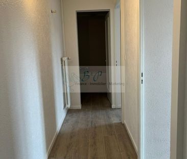 Renovated 3-room apartment with garden - Photo 5